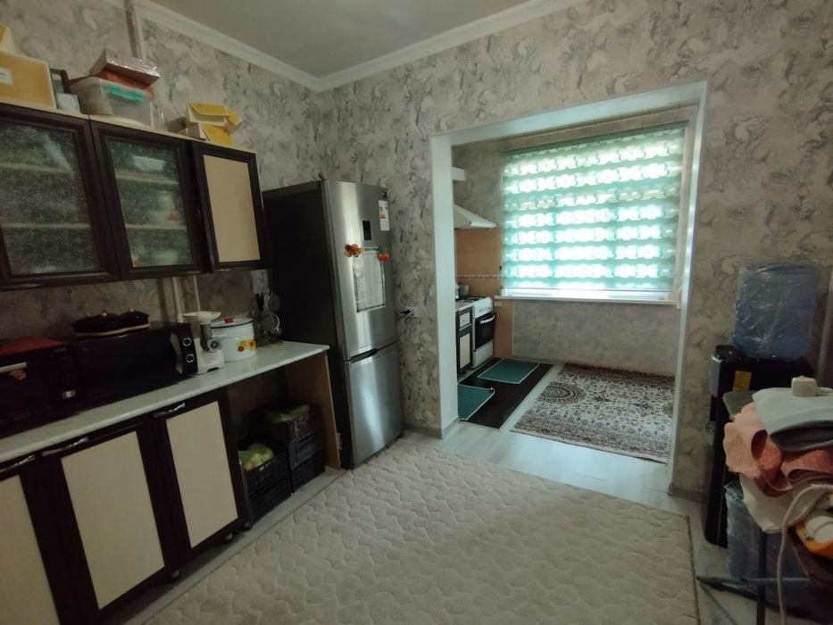 Продаётся 4-х комнатная квартира