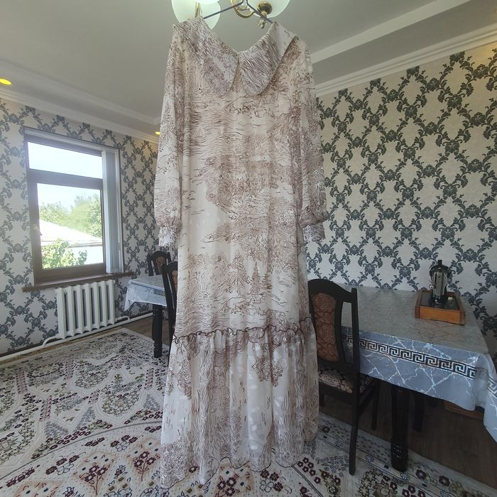 Новая красивая платье