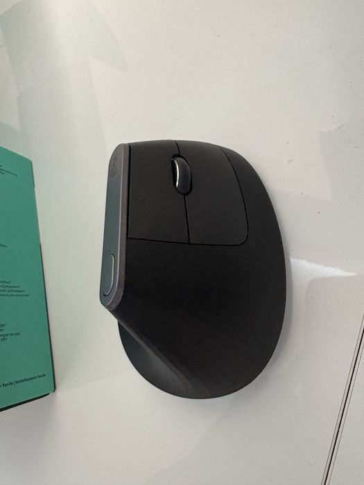 Mouse ergonomic vertical Logitech MX Vertical wireless Bluetooth