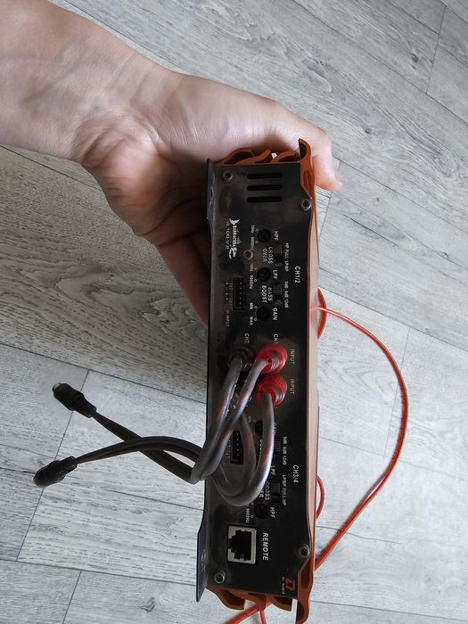 Продам усилитель DL Audio Barracuda 4.100