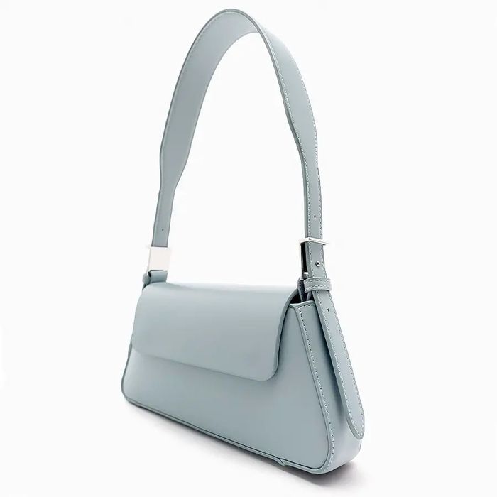 Zara мини синя чантичка