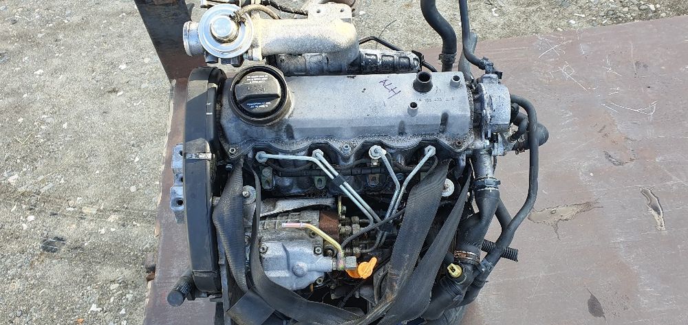 Motor/Chiuloasă/Injectoare/Pompă/Kit ambreiaj Golf 4/Octavia/Bora ALH
