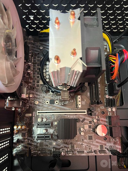 Srochno! i5-10 pok. 16 gb 256gb ssd B460M Pro MSi