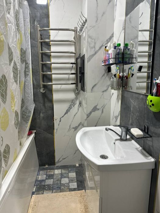 Uy sotiladi Продаётся квартиру