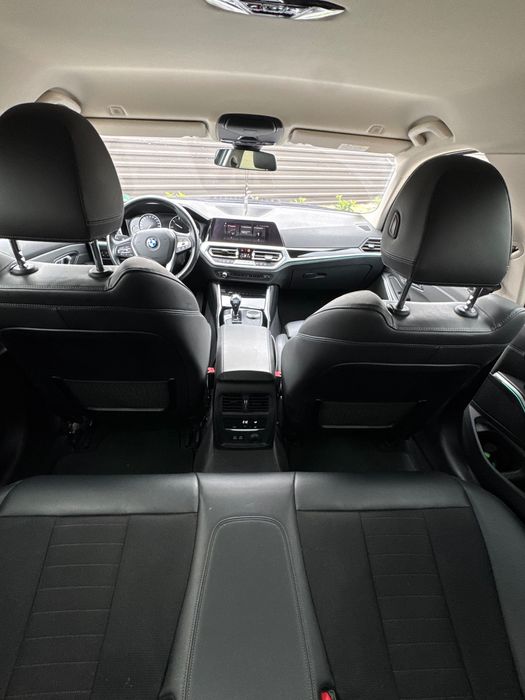 Bmw Seria 3 G21 318 D 150 CP