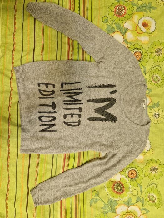 Блузи, пуловери, жилетки