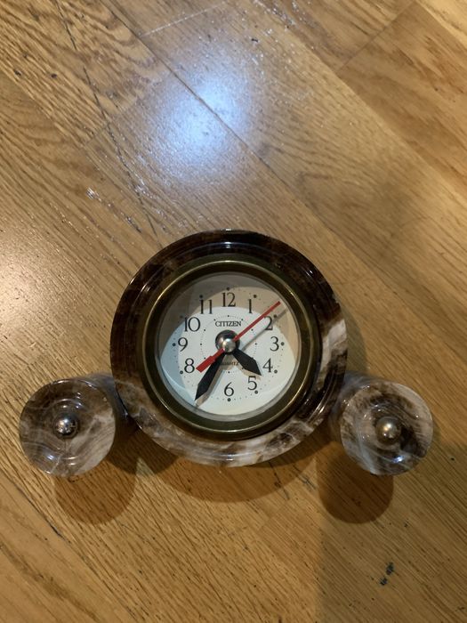 Часы настольные