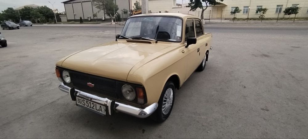 Москвич     м412