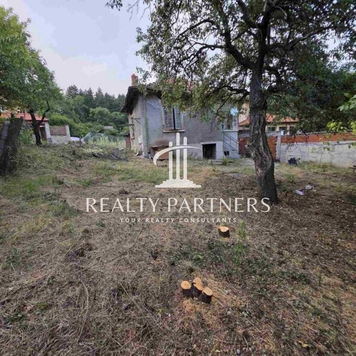 Продава КЪЩА – кв. Табана, гр. Перник