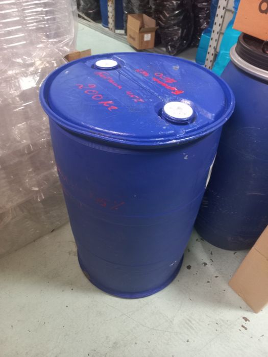 200 kg va 170 kg bochka sotiladi