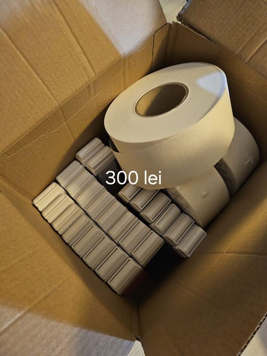 Diverse consumabile și aparate salon infrumusetare