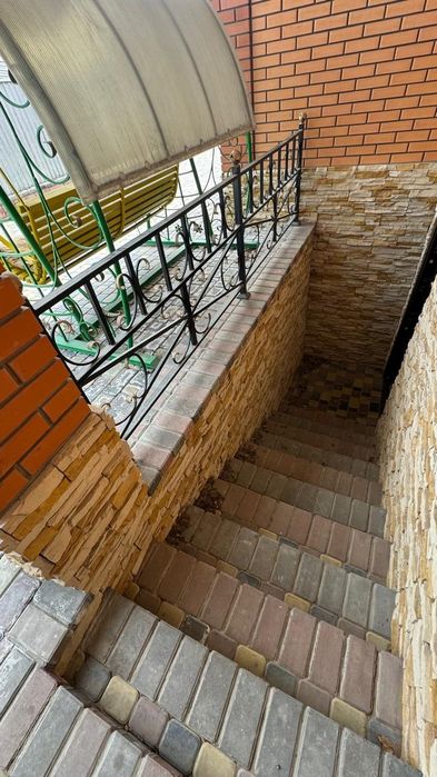 Продаётся полностью мебелированный дом