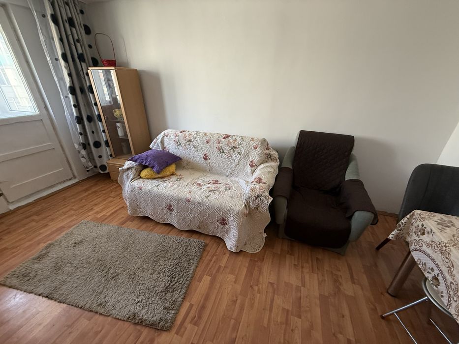 Apartament de inchiriat 2 camere decomandat