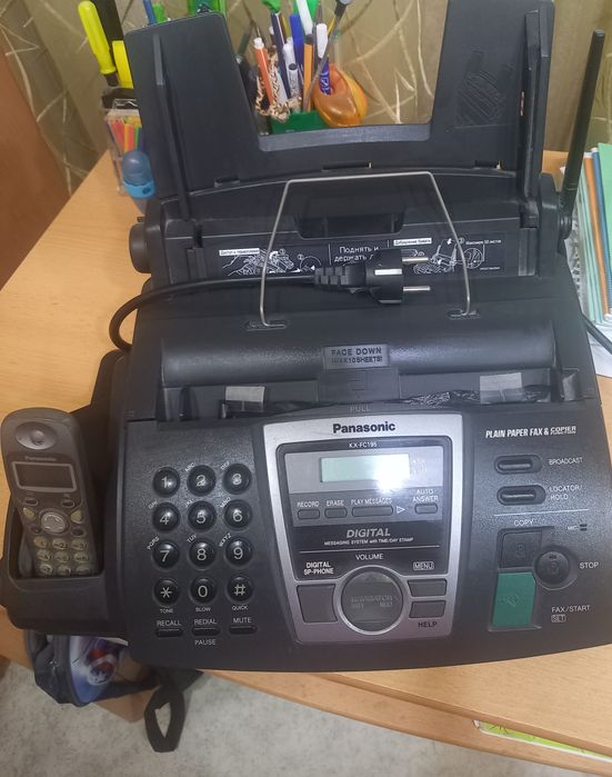 Продам факс" Panasonic"