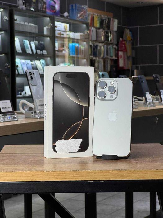 Телефон iPhone 16 pro 256Gb / Айфон 16про 256Гб