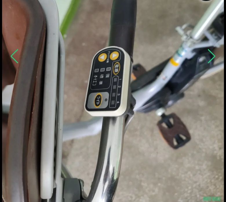 Bicicleta electrica Yamaha cu scăunel pentru copii