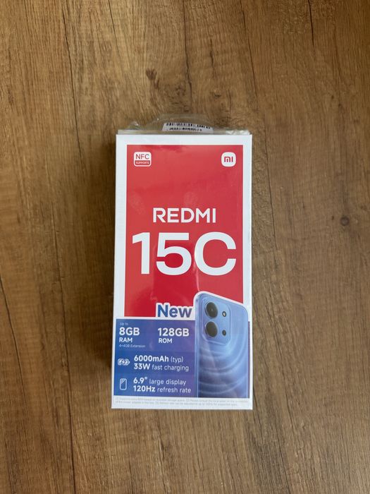 Чисто нов комплект - Redmi 15C Moonlight Blue 128 GB + Powerbank