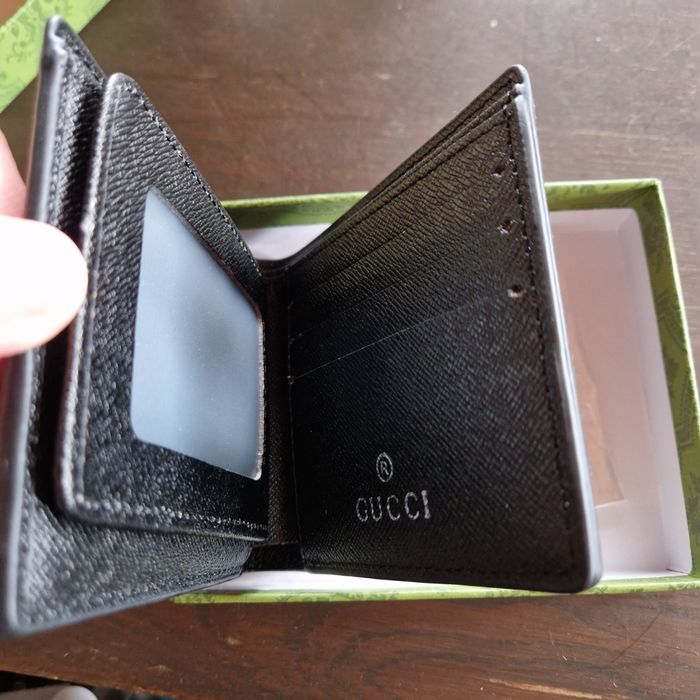 Portofel gucci nou