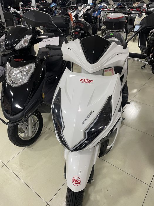 Suzuki мотоцикль