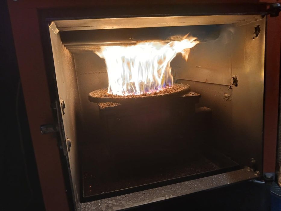 Комбиниран пелетен котел 40 kw