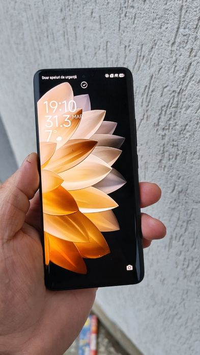 Vând Redmi note 13 pro plus