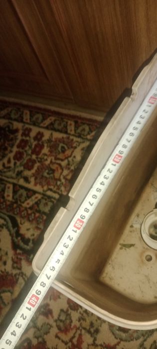 Бачок от унитаза без крышки