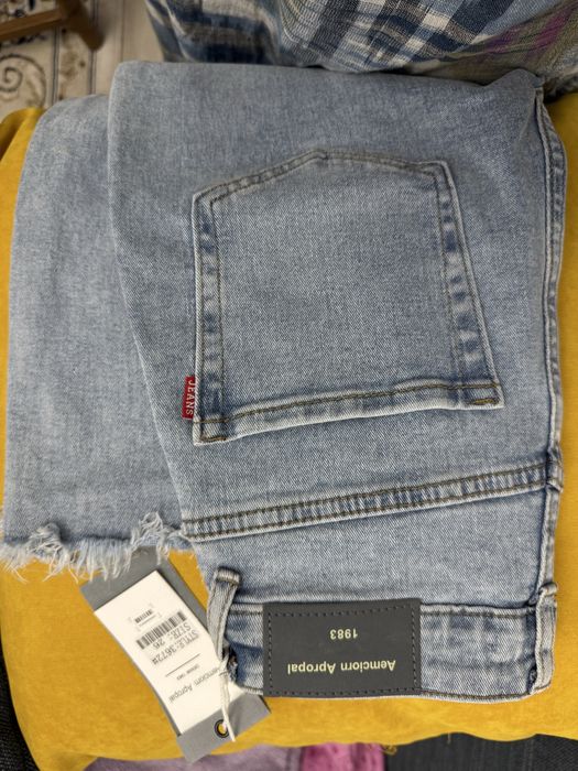 Новые джинсвы 8000
