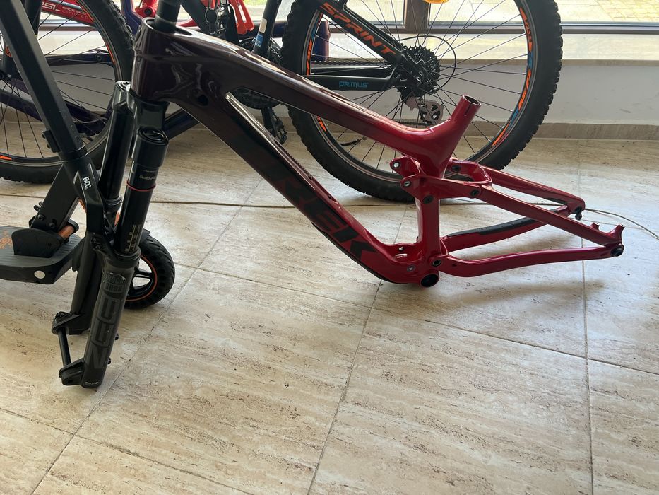 Рамка trek slash 9.9 carbon БАРТЕР!