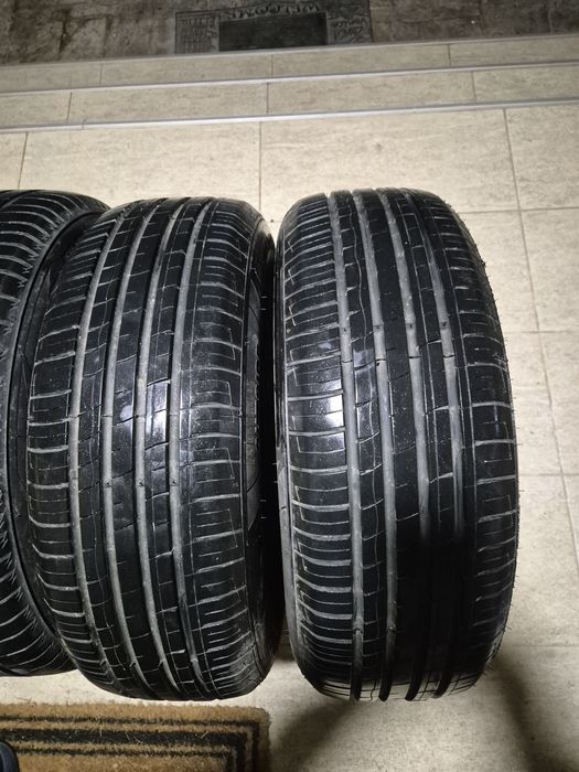 OFERTA!Anvelope Vara PASSAT 215/60/16 2025