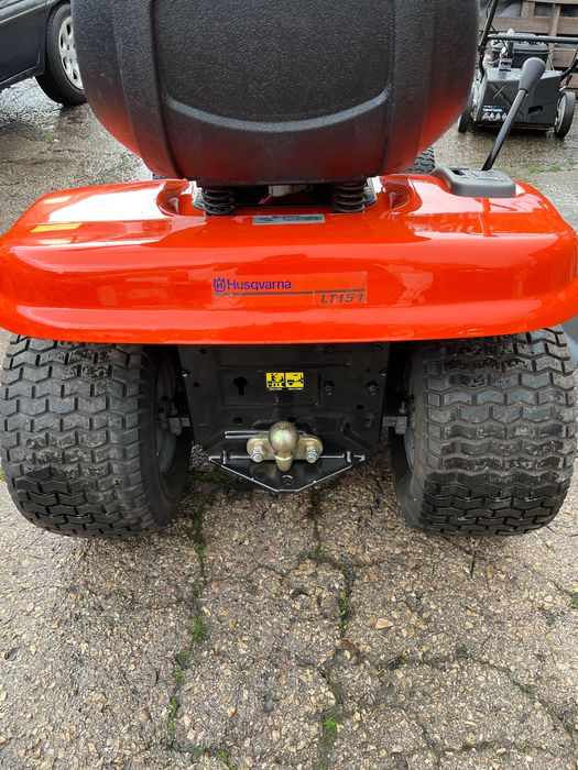 Тракторна косачка HusgVarna 17.0 hp USA + Ремарке