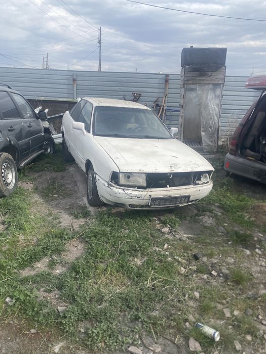 Ауди б3 по запчастям.