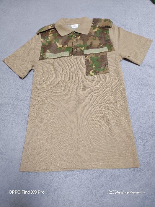 Tricou kaki de vânzare