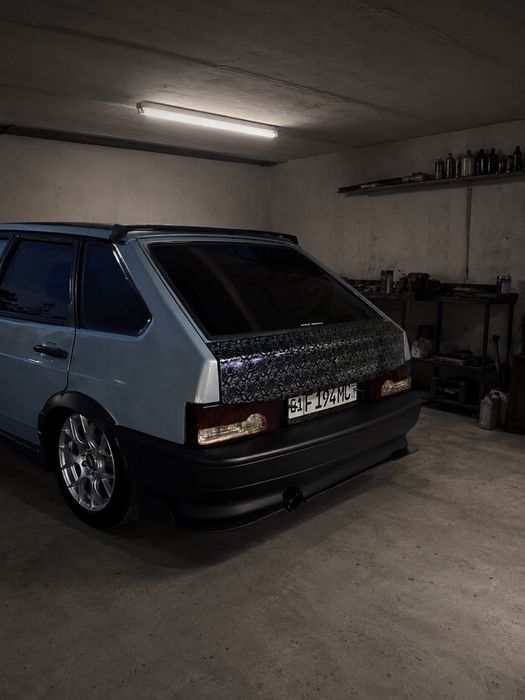 Lada 2109 sotiladi