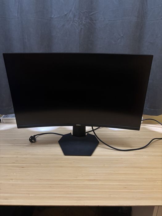 Monitor Dell, 27”, curbat, Full HD, 144Hz