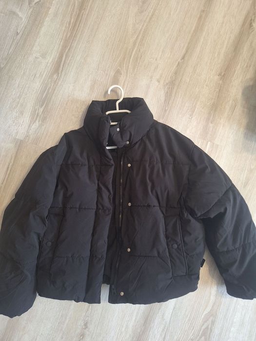 Продавам дамско яке