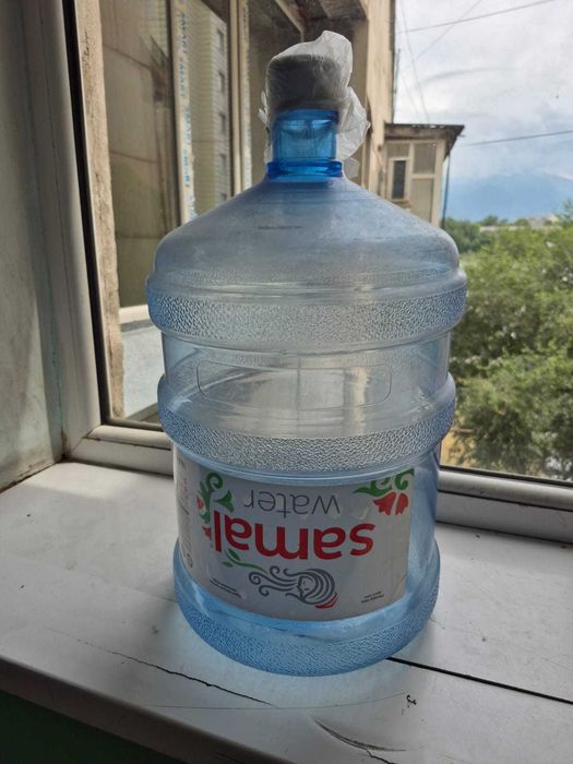 Бутыль для воды (тара)
