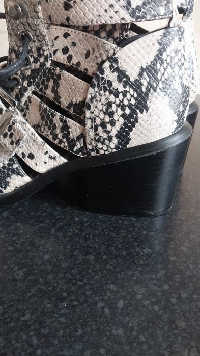 Steve Madden Botine Piele Sarpe Noi