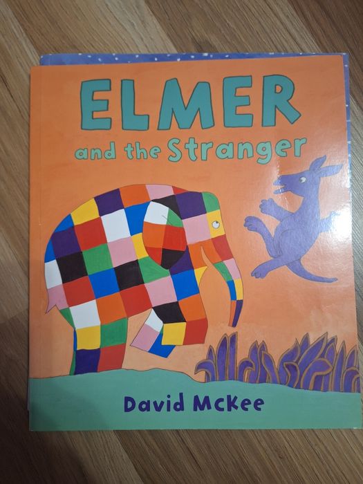 10 книги на английски език за слончето Елмер / Elmer