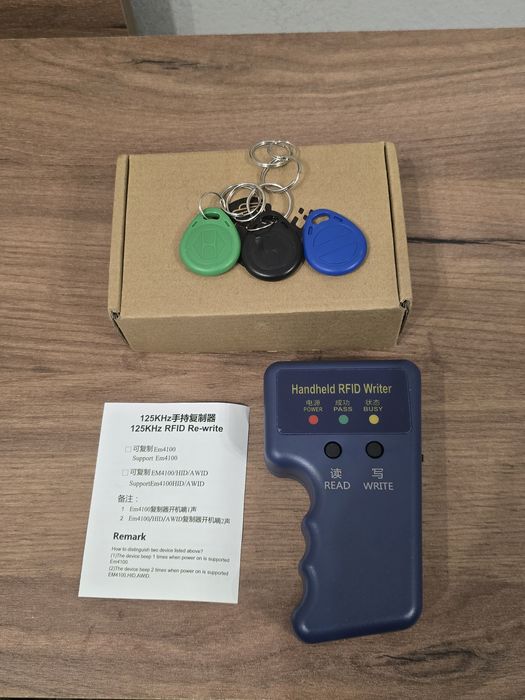 Програматор за RFID чипове и карти