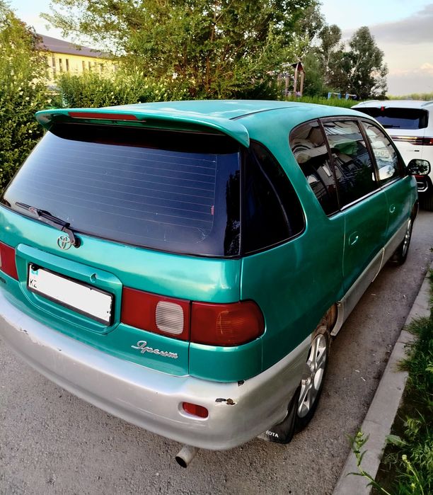 Продам Toyota Ipsum