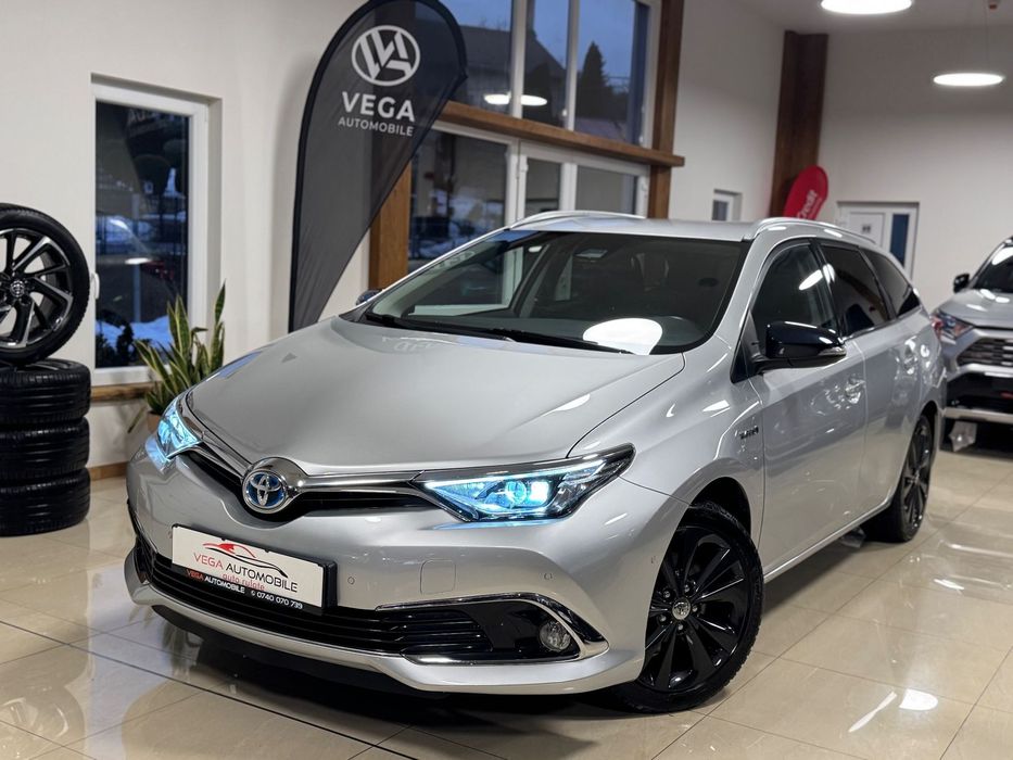 Toyota Auris Toyota Auris 1,8 Hibrid,36 CP,Garantie,Rate,Impecabilă