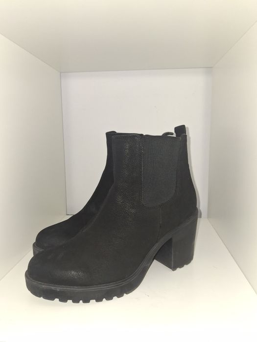 Ghete piele naturala Vagabond 39