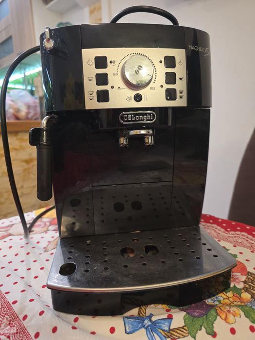 Delonghi Magnifica S