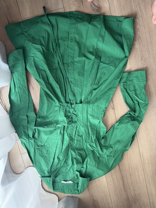 Разчиствам гардероба си - Zara, Waikiki, Bershka, Sinsay