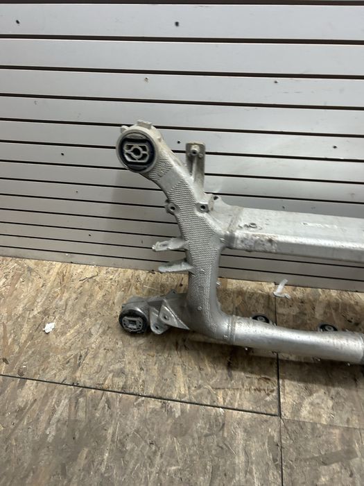 Punte spate bmw X5 G05 X6 G06 X7 G07