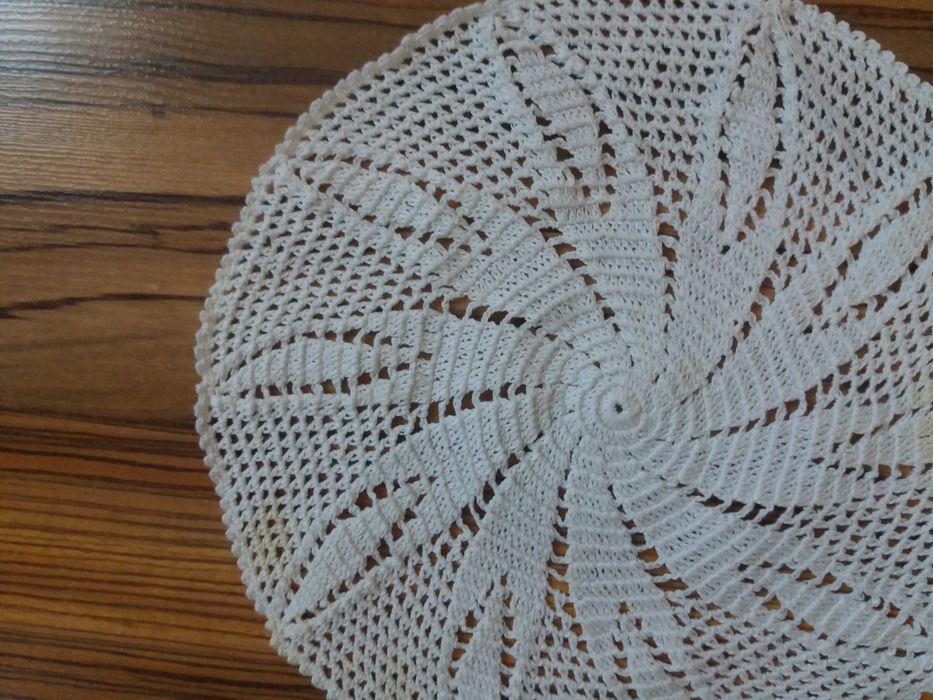 Нови каренца плетени на една кука