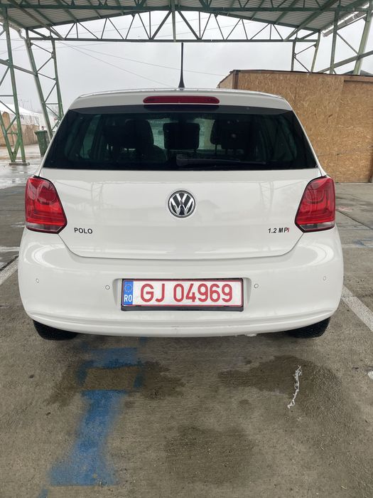 Volkswagen polo 12 mpi 80cp. Benzina
