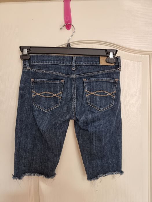 Дънкова рокля и панталонки 10 лв