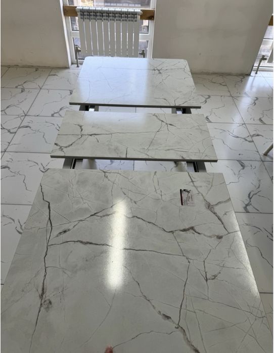 Продам стол обеденный