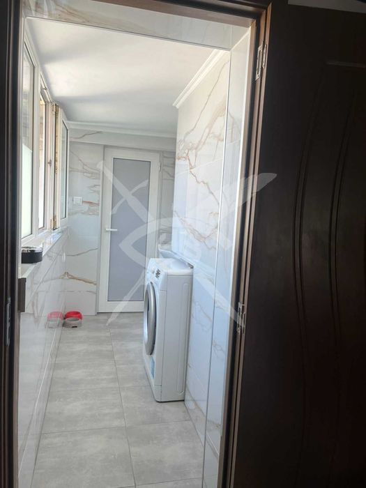 Дава се под наем Многостаен апартамент в Бургас, Център - 80 кв.м за 280000 € - Снимка #5